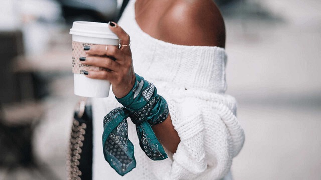 Muôn kiểu sử dụng khăn lớp ấn tượng (Phần 2) 4 khăn lớp