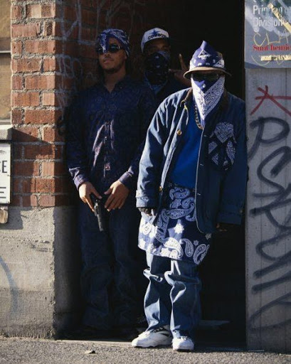 Biến tấu đầy ngẫu hứng với khăn Bandana 3 Khăn Bandana