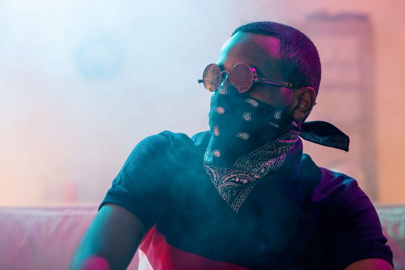 Hướng dẫn sử dụng khăn bandana 115 Hướng dẫn sử dụng khăn bandana 114