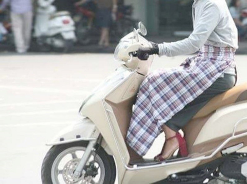 CHỌN VÁY CHỐNG NẮNG PHONG CÁCH CHO NÀNG CÔNG SỞ 3